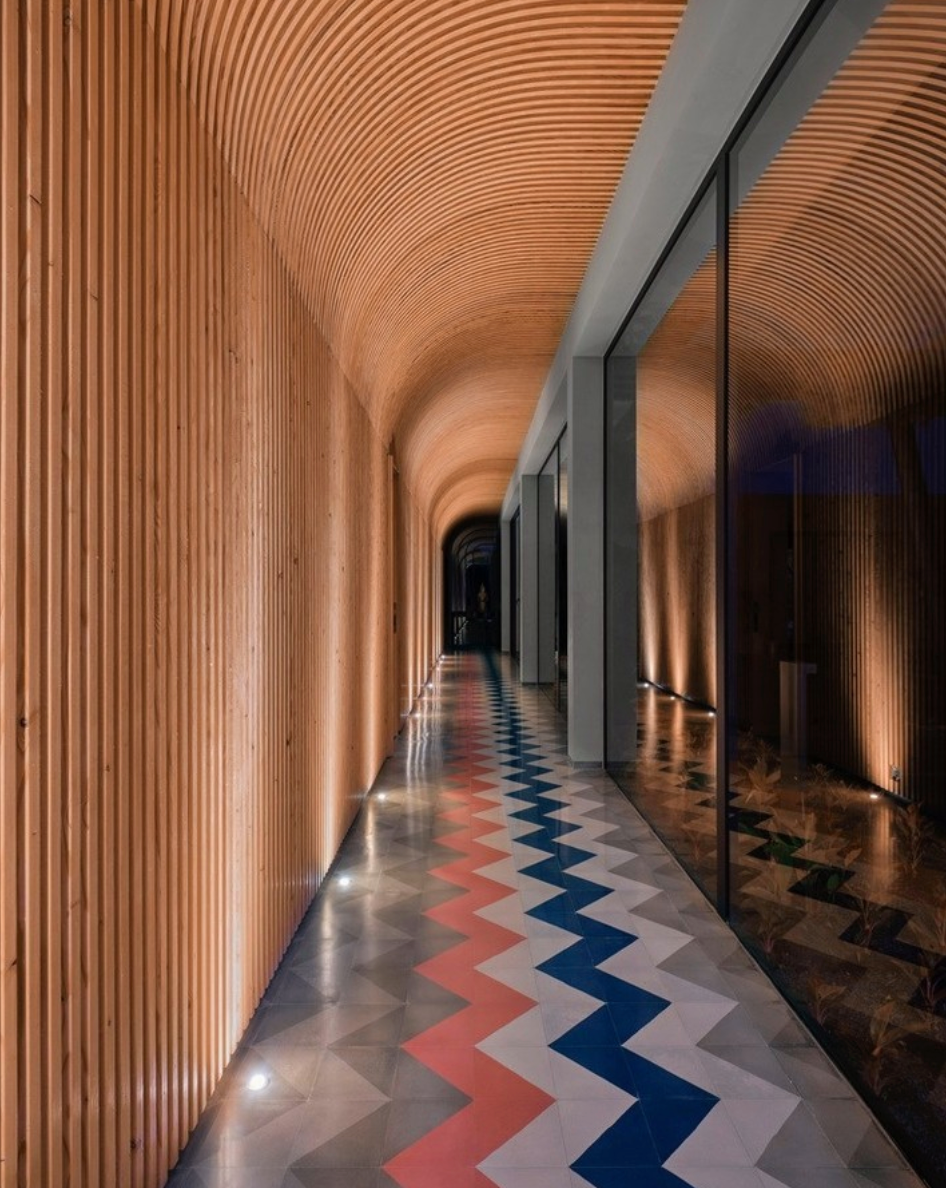 Frangipani 14 por Fadd Studio