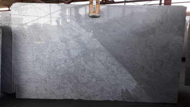 B CARRARA GIOIA TIPO 4 PBRILLADO X2